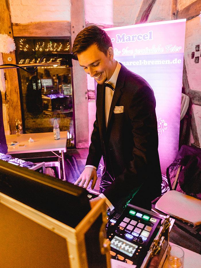 DJ Marcel am Mischpult